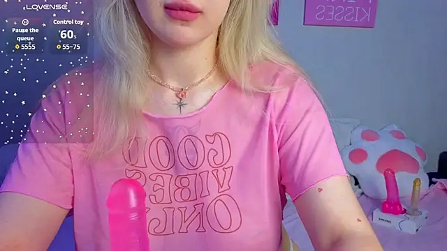 BlondieSummer online show from 06.10.26