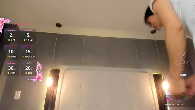 Snapshot of mia_gomez7 chatting on 05.19.26 mia gomez7 online show from 05.19.26