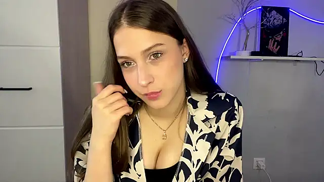 Snapshot of AssumingPail chatting on 04.27.26 AssumingPail online show from 04.27.26