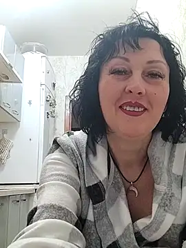 HelgaDennis online show from 04.06.26