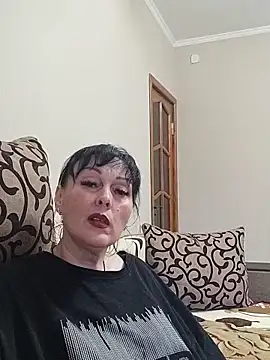 HelgaDennis online show from 05.13.26