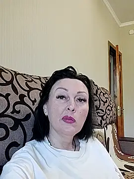 HelgaDennis online show from 05.19.26