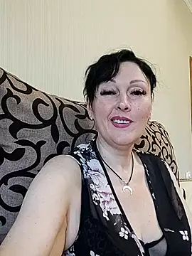 HelgaDennis online show from 06.28.26
