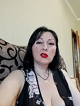 HelgaDennis online show from 07.07.26