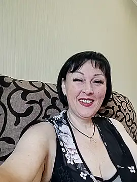 HelgaDennis online show from 07.14.26
