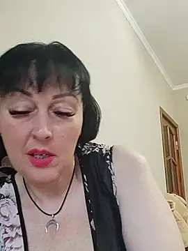 HelgaDennis online show from 07.21.26