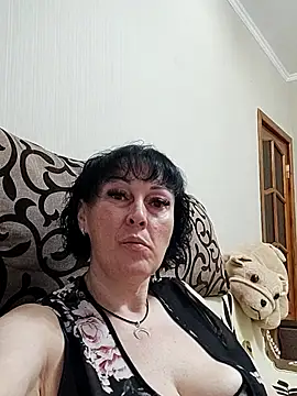 HelgaDennis online show from 07.22.26
