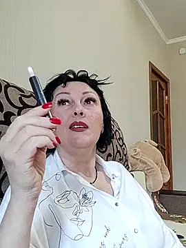 HelgaDennis online show from 07.23.26