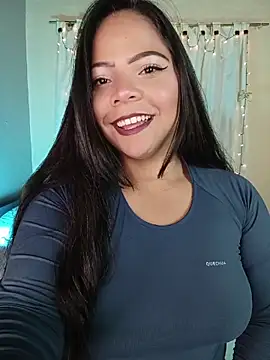 Snapshot of ROUSSE_SINCLAIR chatting on 05.18.26 ROUSSE SINCLAIR online show from 05.18.26