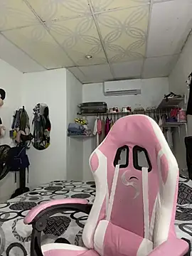 Snapshot of Blowjob-Queen_ chatting on 03.21.26 Blowjob-Queen online show from 03.21.26