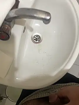 yassineamri online show from 03.25.26