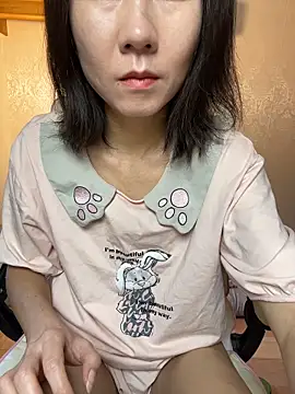 lilysister66 online show from 05.31.26