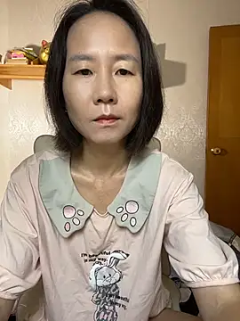 lilysister66 online show from 07.02.26