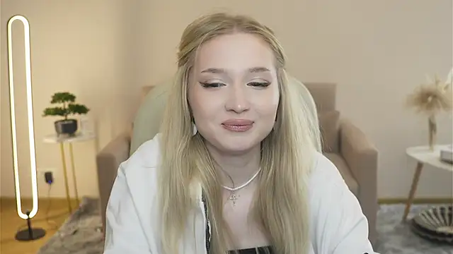 SeemaHornoff online show from 03.30.26