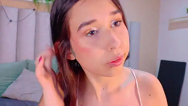 StarrMoon   online show from 07.08.26