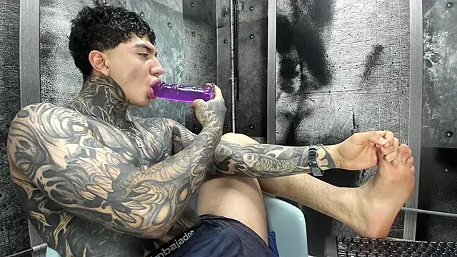 Snapshot of Gury_tattoo chatting on 05.26.26 Gury tattoo online show from 05.26.26