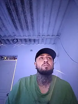 Snapshot of Neanea98 chatting on 03.25.26 Neanea98 online show from 03.25.26