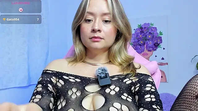 Ari Angel23 online show from 05.31.26