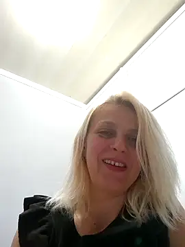 MiaLove183 online show from 05.29.26