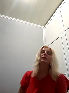 MiaLove183 online show from 07.24.26