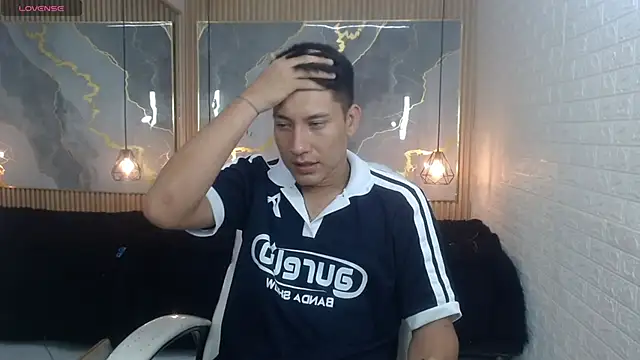 DominantBoy4 online show from 05.10.26