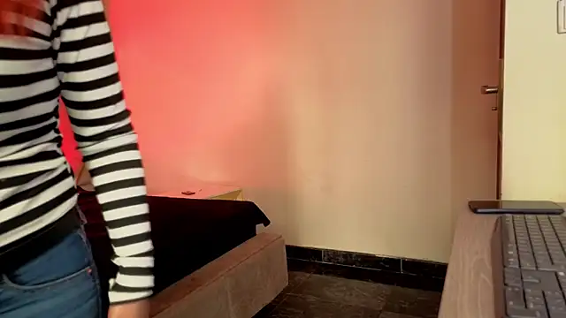 Antonella Santorini online show from 05.20.26