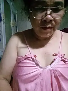 Snapshot of Funsexy1 chatting on 07.27.26 Funsexy1 online show from 07.27.26