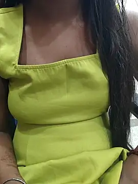 Snapshot of AAHNA_3 chatting on 04.01.26 AAHNA 3 online show from 04.01.26