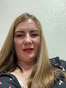 Susan Wright online show from 06.06.26