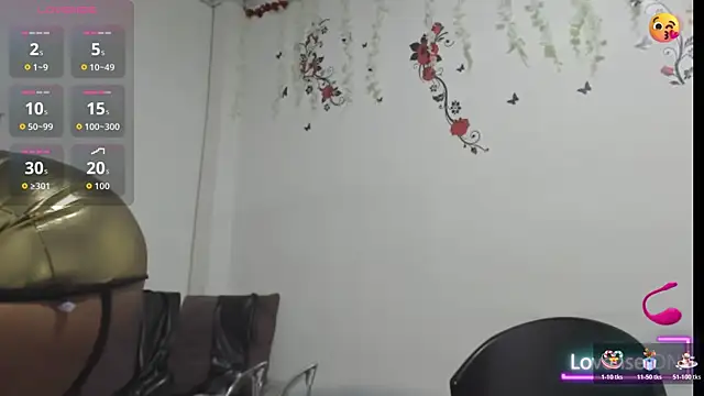 Snapshot of tiharaladys chatting on 07.23.26 tiharaladys online show from 07.23.26