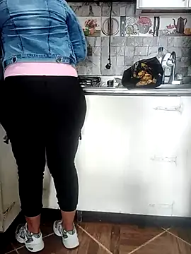 sexymomsn online show from 05.11.26