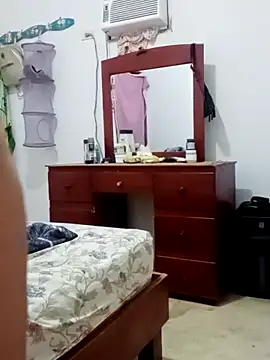 sexymomsn online show from 06.18.26