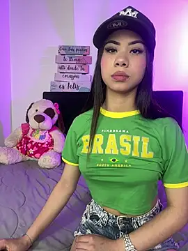 Miia coollins online show from 04.17.26