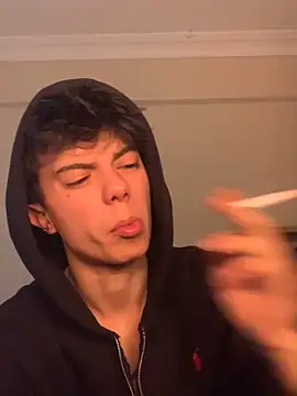 Beratylmamss online show from 03.22.26