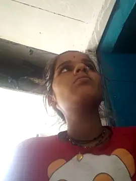 Snapshot of Raveena0990 chatting on 05.23.26 Raveena0990 online show from 05.23.26