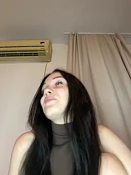 Snapshot of icedrosemarye chatting on 06.01.26 icedrosemarye online show from 06.01.26