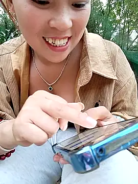 Snapshot of sena_baby chatting on 03.31.26 sena baby online show from 03.31.26