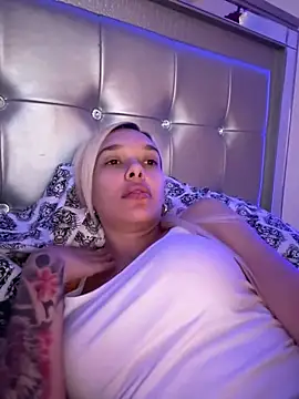 kimberlyReyes  online show from 03.24.26