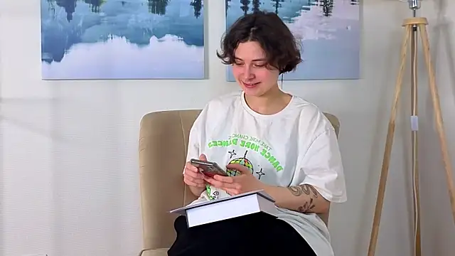 Snapshot of JazminViehman chatting on 03.23.26 JazminViehman online show from 03.23.26