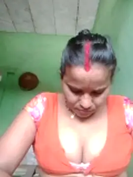 Shivani09900 online show from 06.03.26