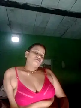 Shivani09900 online show from 06.28.26