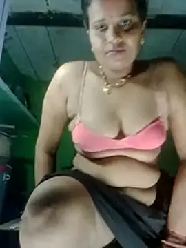 Shivani09900 online show from 07.19.26