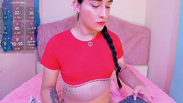 Snapshot of Skarlet_Ruiz_ chatting on 07.26.26 Skarlet Ruiz online show from 07.26.26