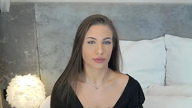 Snapshot of Lana_Drake chatting on 05.01.26 Lana Drake online show from 05.01.26