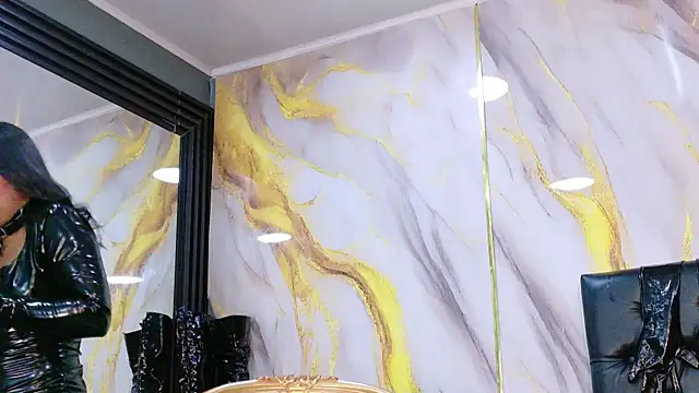 LindaFrancoo online show from 07.15.26