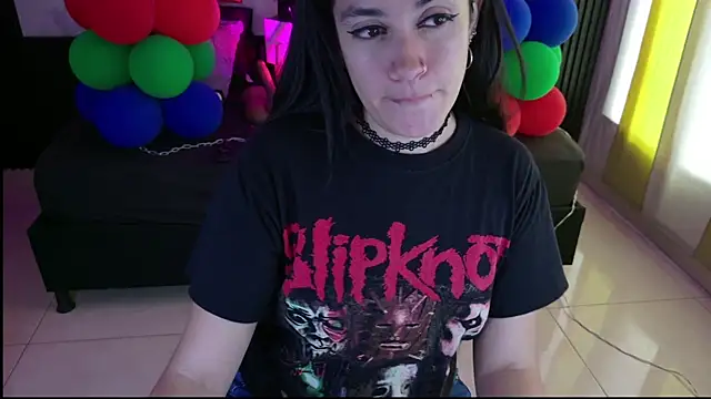 Darkrisnah online show from 07.16.26