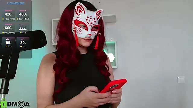 Snapshot of x_kitsune_x chatting on 04.02.26 x kitsune x online show from 04.02.26