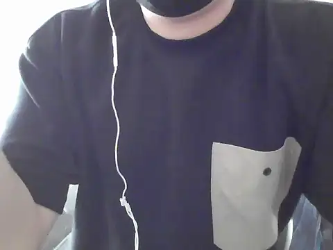 ZuJooo01 online show from 03.24.26