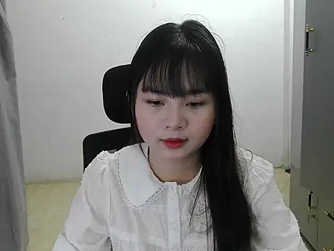 Snapshot of Poppy8386 chatting on 04.01.26 Poppy8386 online show from 04.01.26