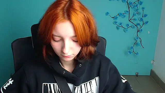 Butterfly Milly online show from 05.13.26